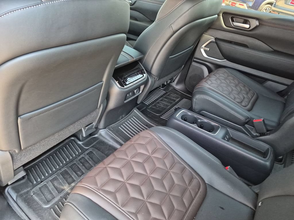 New 2026 Nissan Armada Platinum RWD image 35