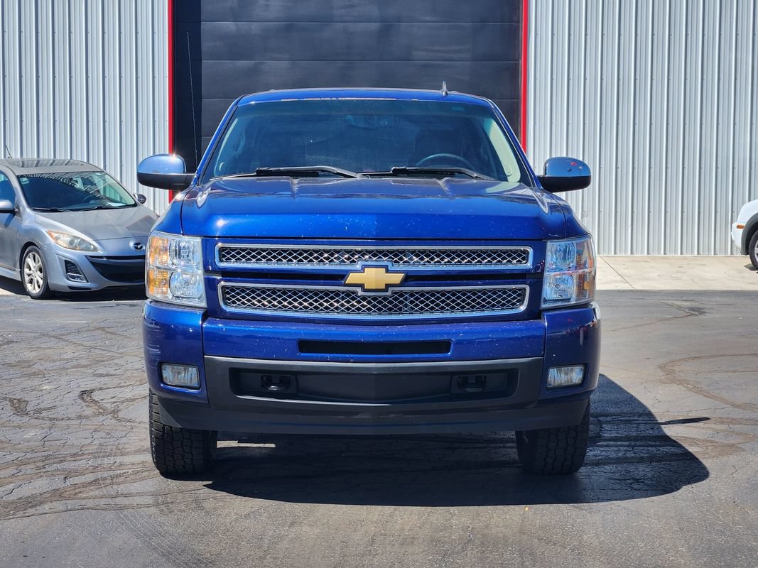 Used 2013 Chevrolet Silverado 1500 LTZ AWD/4WD image 6
