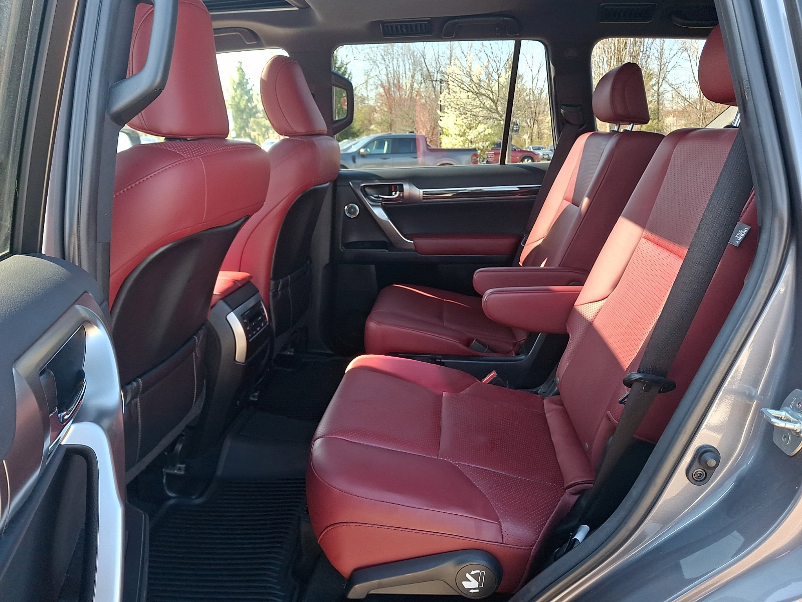 Certified 2023 Lexus GX 460 Luxury w/ Sport Design Package image 11