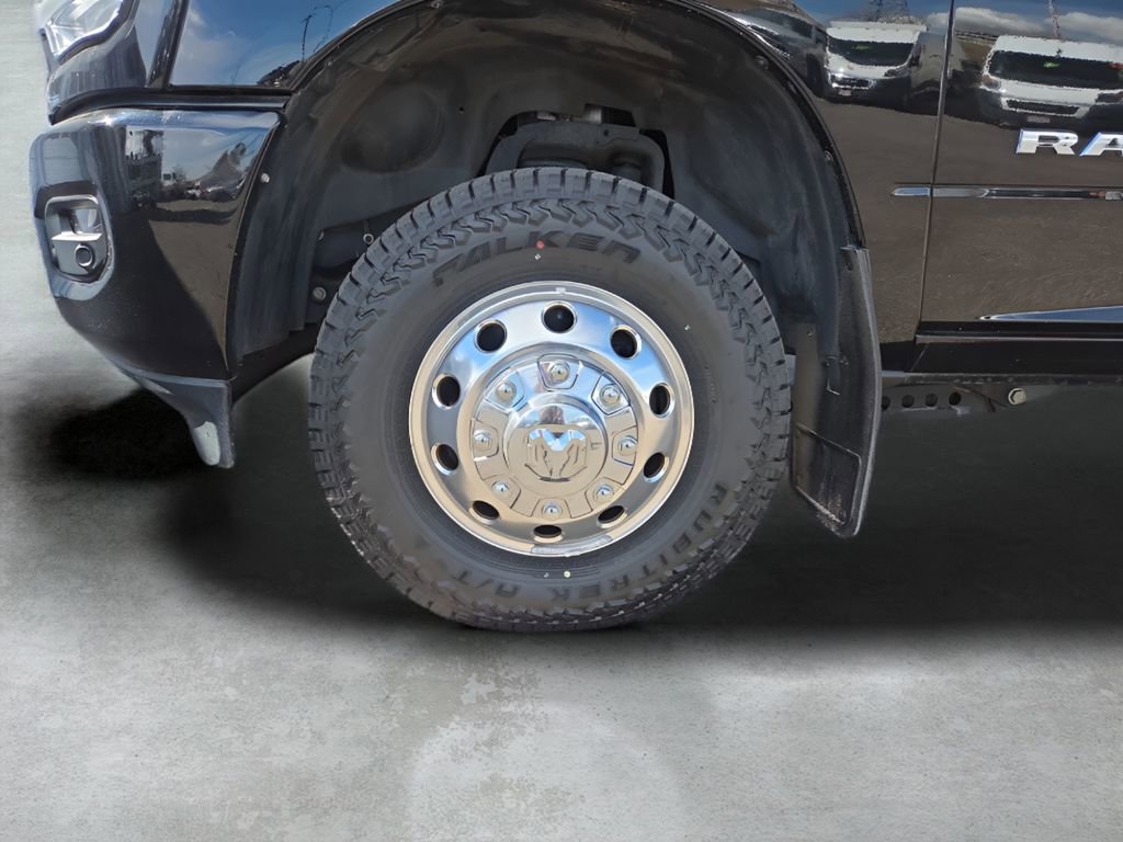 Used 2024 RAM 3500 Laramie w/ Sport Appearance Package image 23