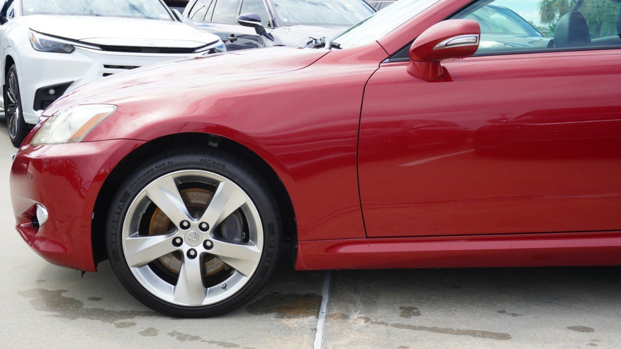 Used 2010 Lexus IS 350C RWD image 10