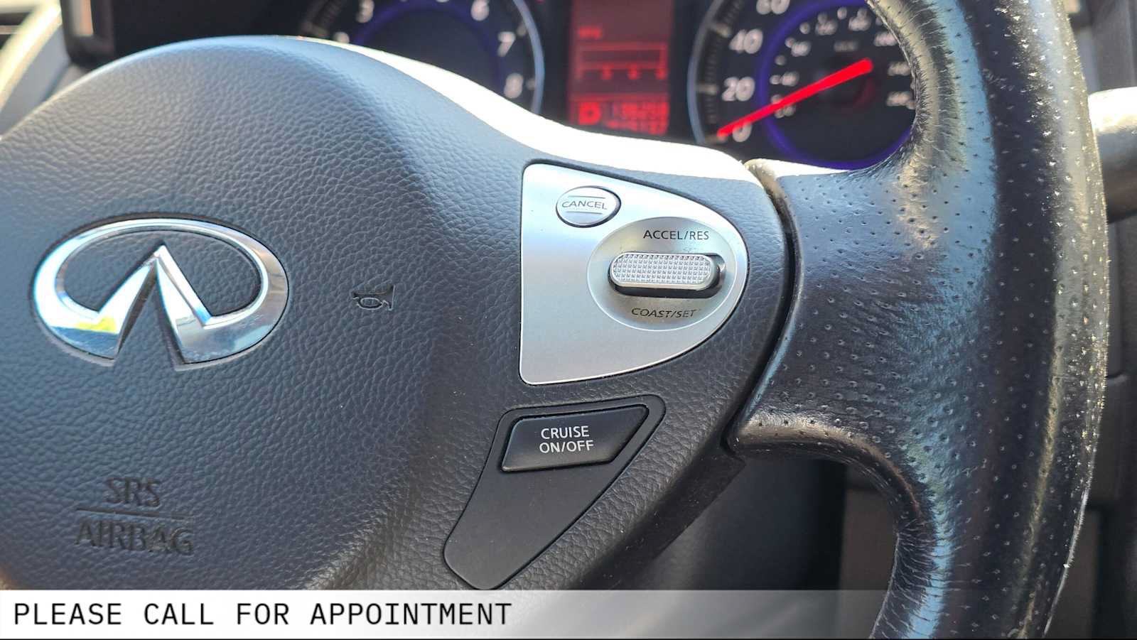 Used 2010 INFINITI FX35 AWD w/ Premium Pkg image 29