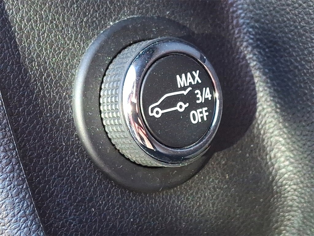 Certified 2024 Cadillac XT4 Premium Luxury image 26