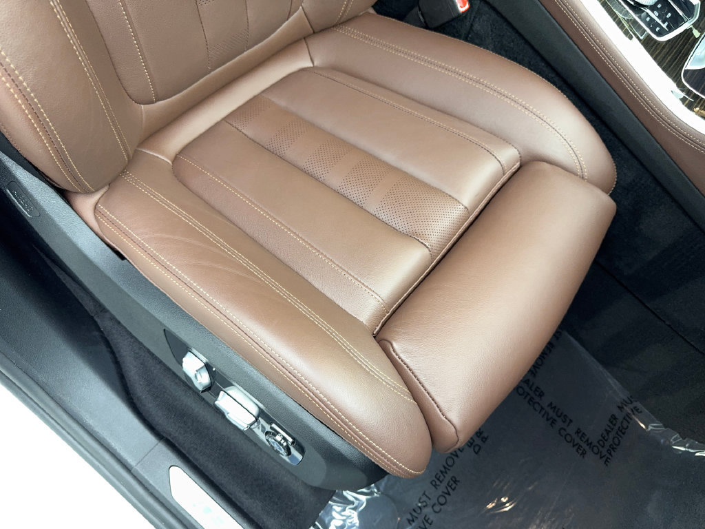 Used 2021 BMW X5 sDrive40i w/ M Sport Package RWD image 48