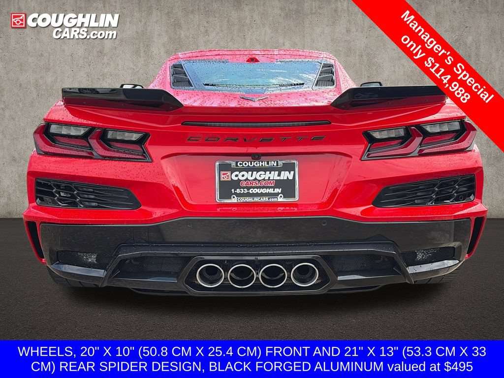Used 2023 Chevrolet Corvette Z06 w/ Stealth Interior Trim Package RWD image 7