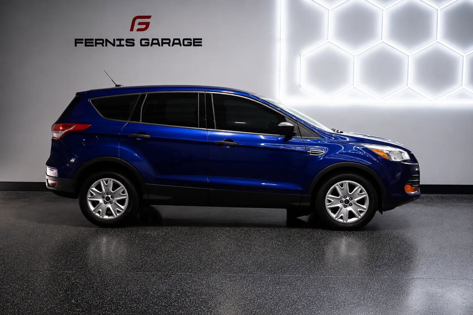 Used 2016 Ford Escape S FWD image 3