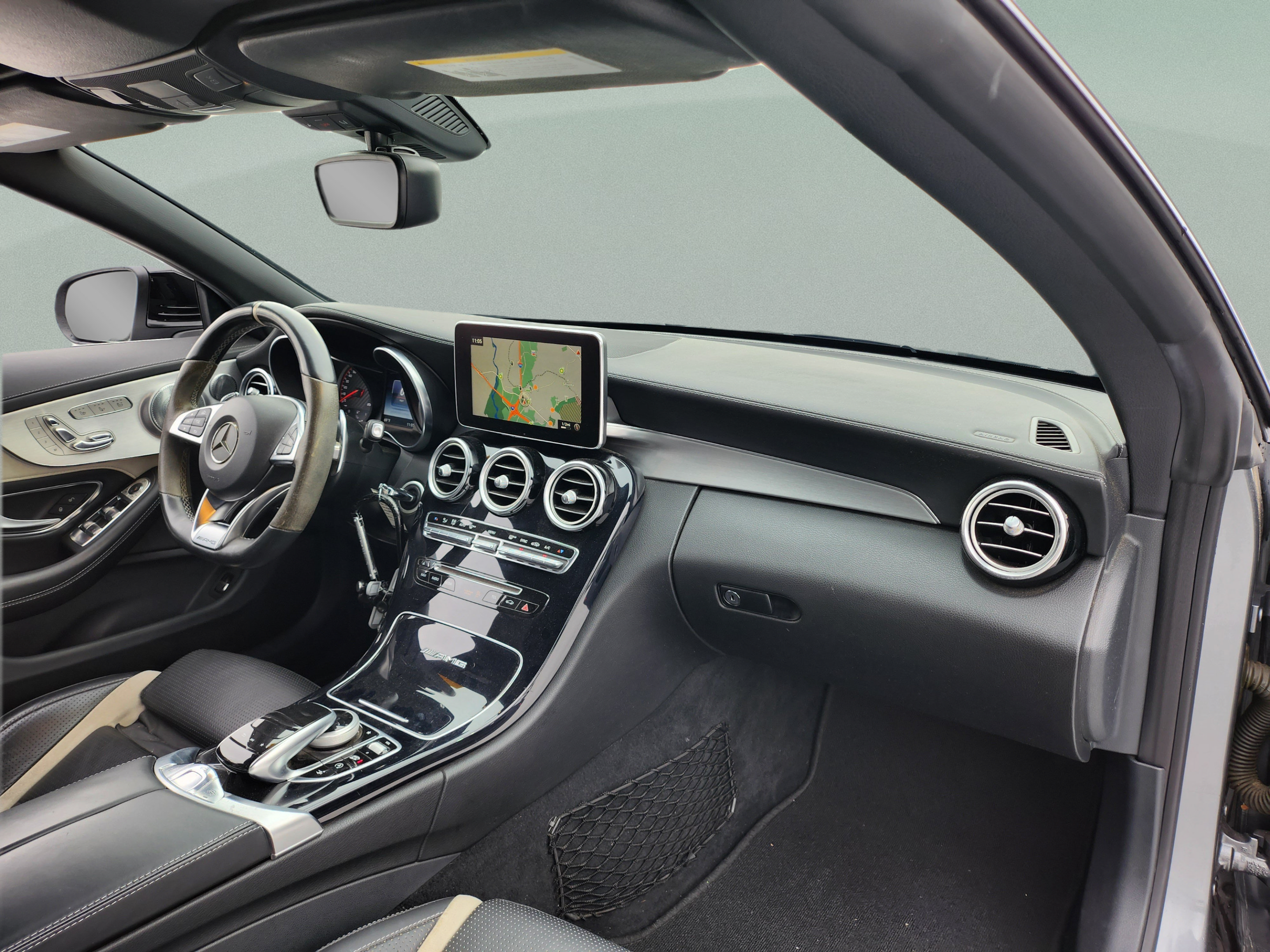 Used 2017 Mercedes-Benz C 63 AMG S image 26