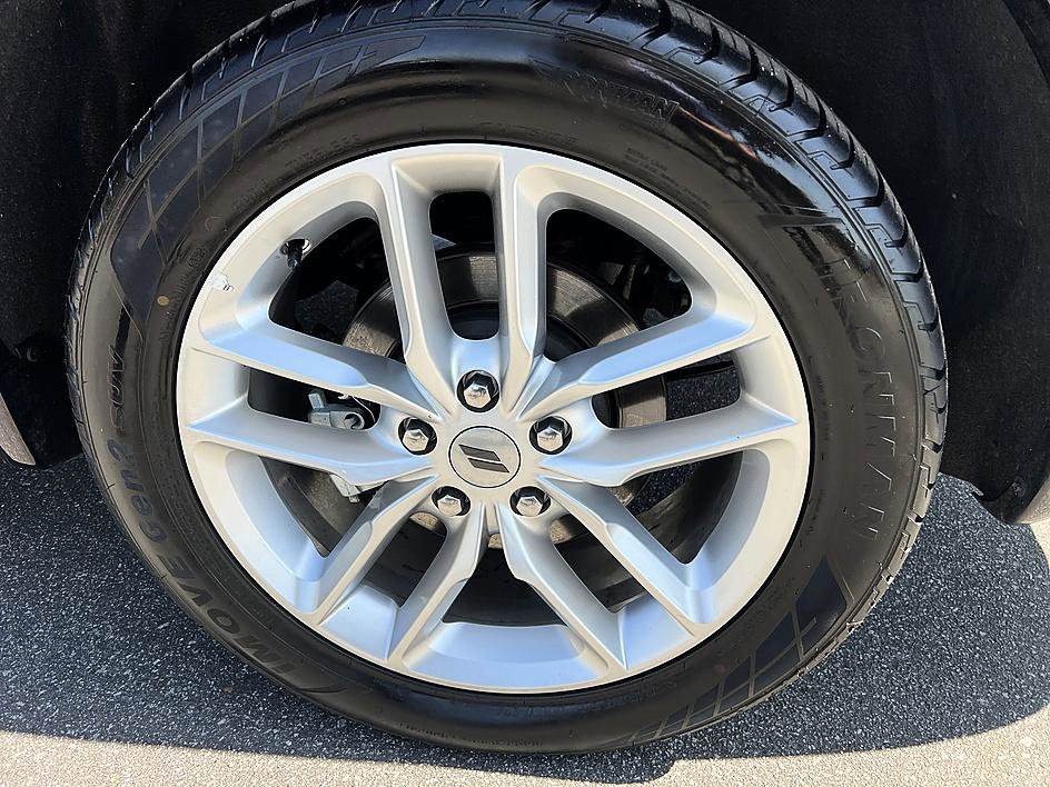 Used 2024 Dodge Durango GT AWD/4WD image 10