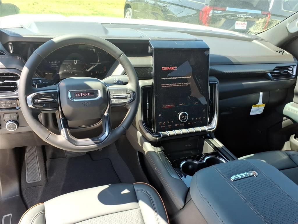 New 2026 GMC Yukon XL AT4 AWD/4WD image 16