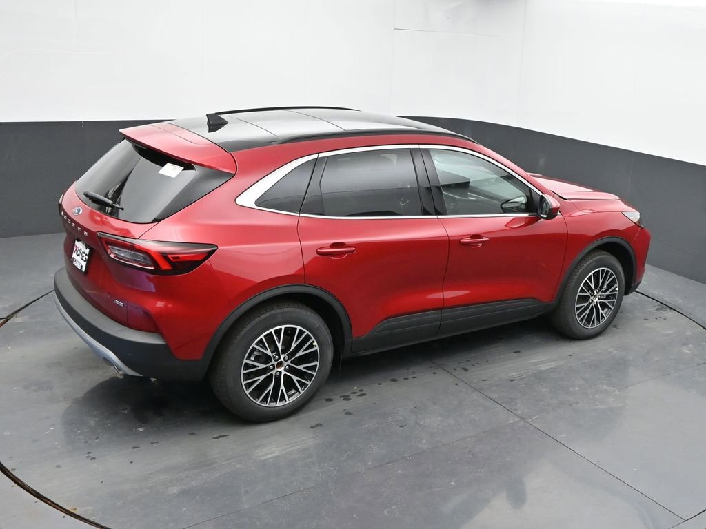 New 2026 Ford Escape SE FWD image 38