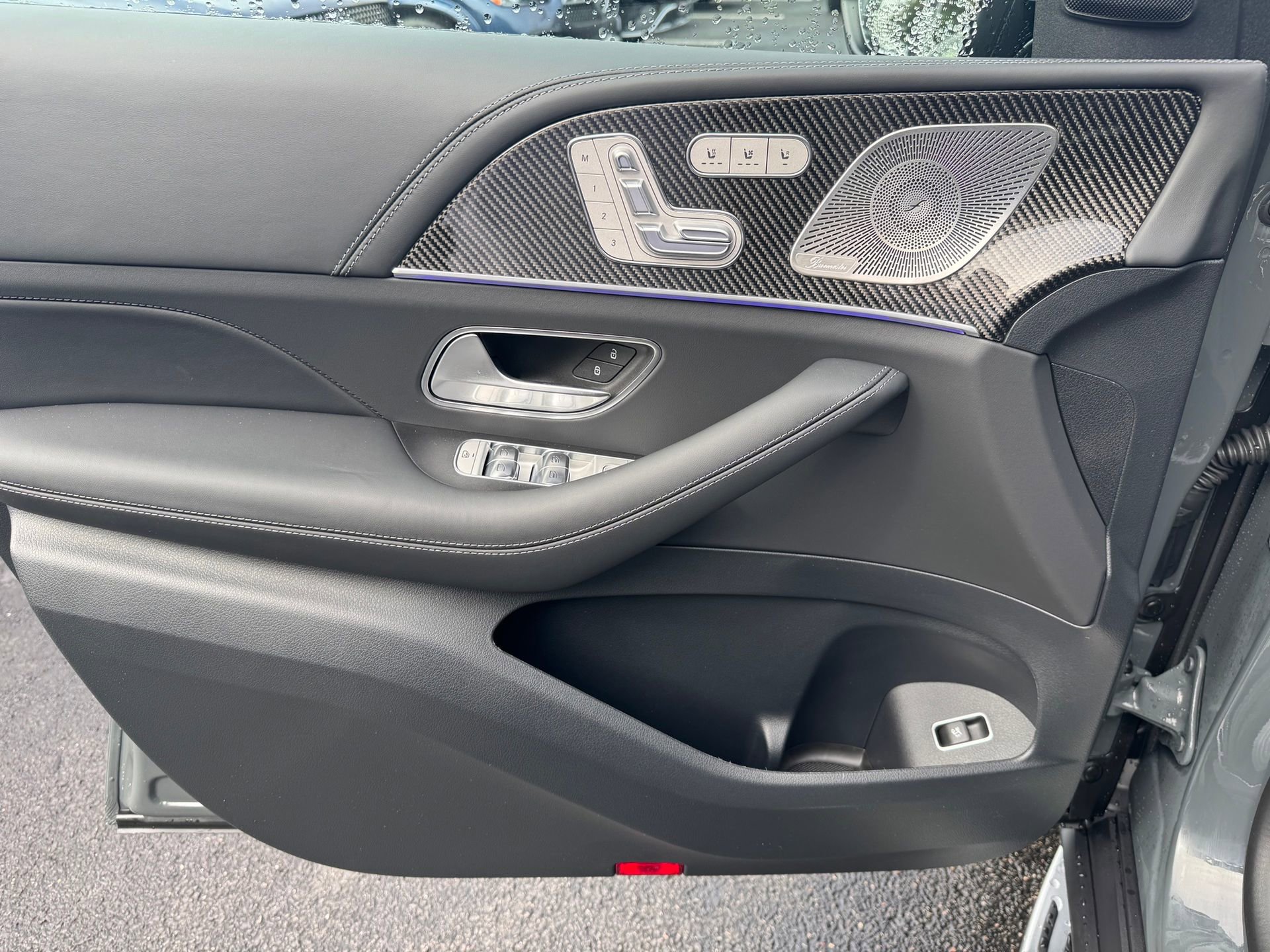 New 2026 Mercedes-Benz GLS 63 AMG 4MATIC image 5