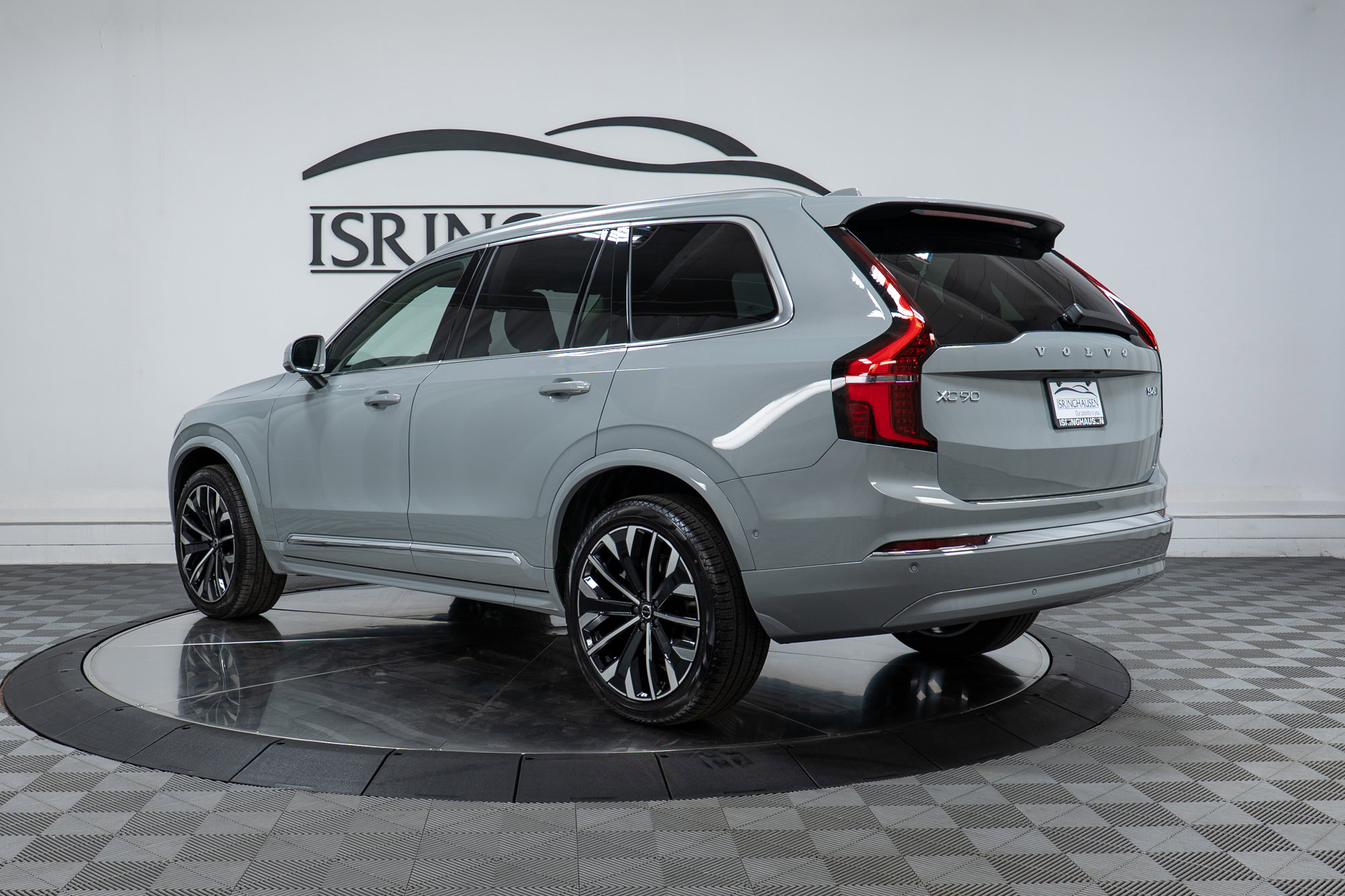 New 2026 Volvo XC90 B6 Plus w/ Protection Package Premier image 7