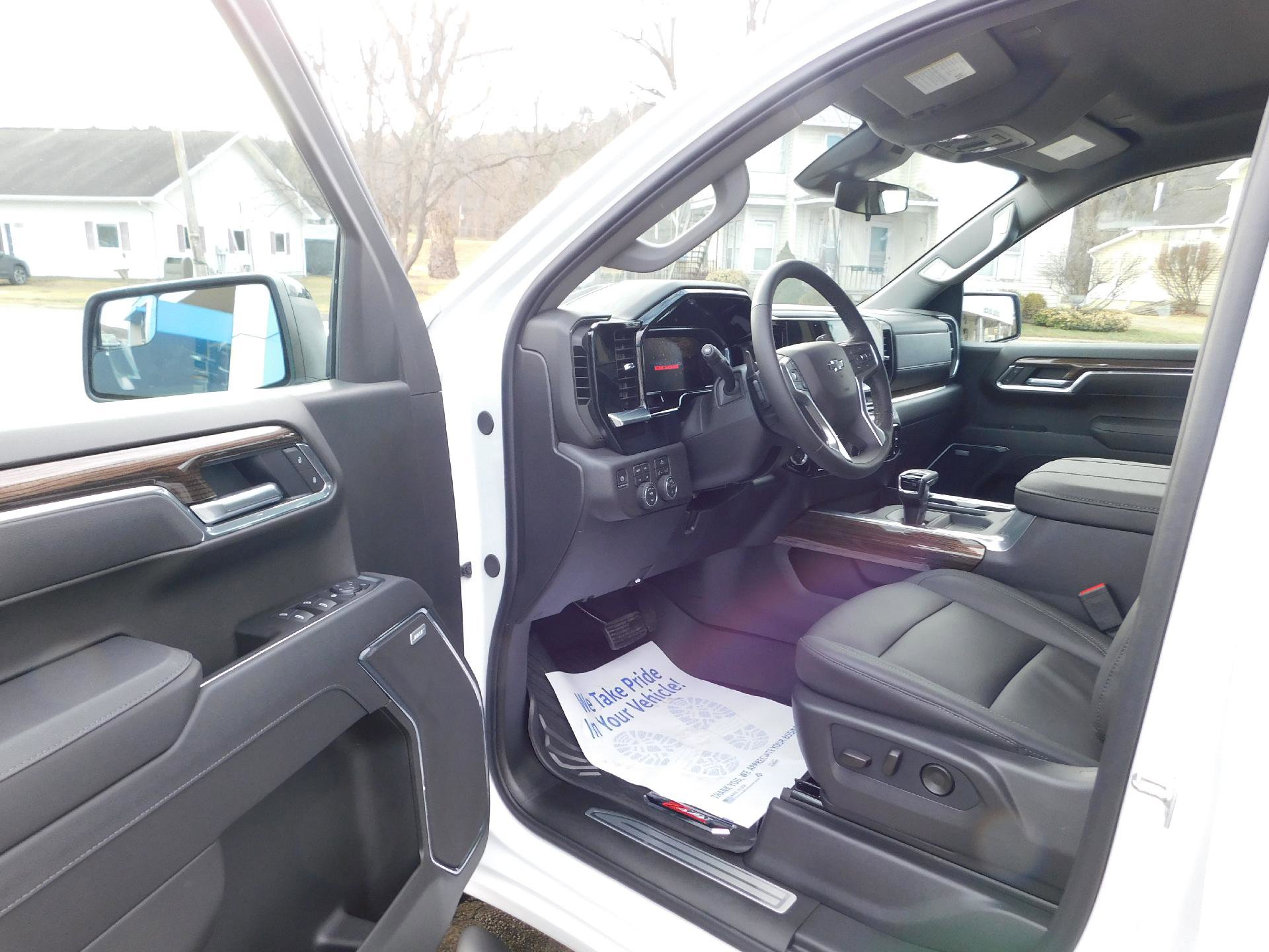 New 2026 Chevrolet Silverado 1500 LT Trail Boss w/ Convenience Package II image 29