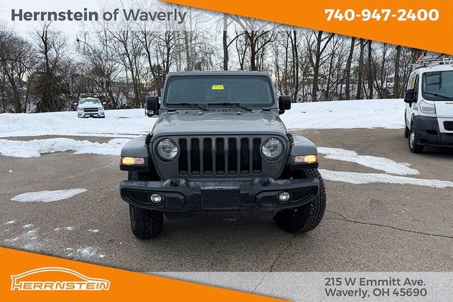 Used 2023 Jeep Wrangler Sahara image 2