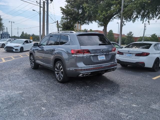 Used 2023 Volkswagen Atlas SEL Premium AWD/4WD image 4