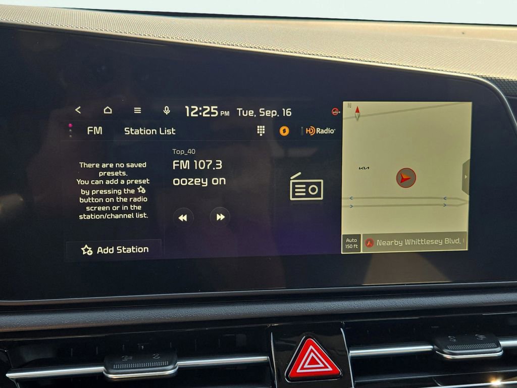 New 2025 Kia Niro SX image 27