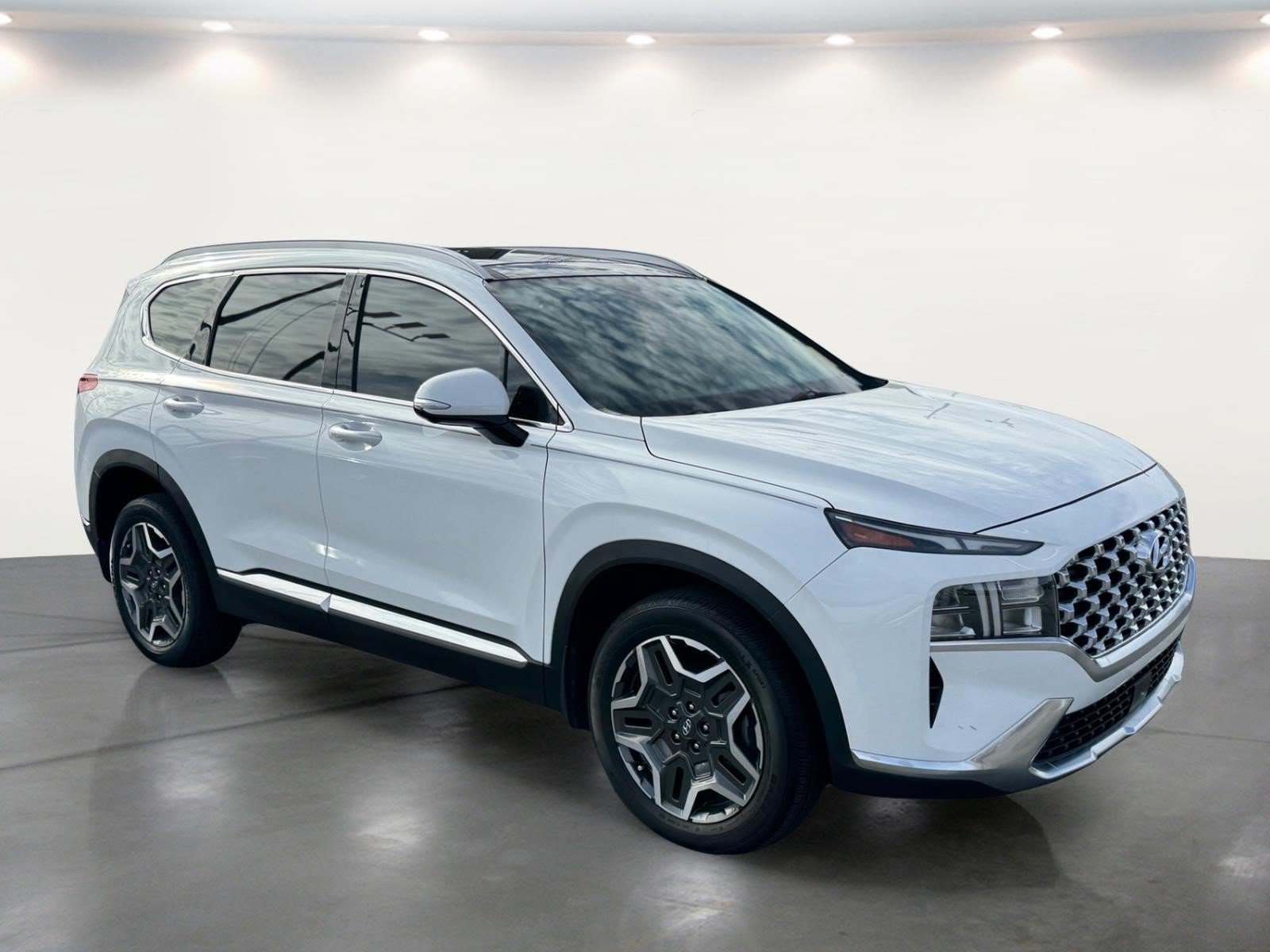 Used 2023 Hyundai Santa Fe SEL Premium AWD/4WD image 2