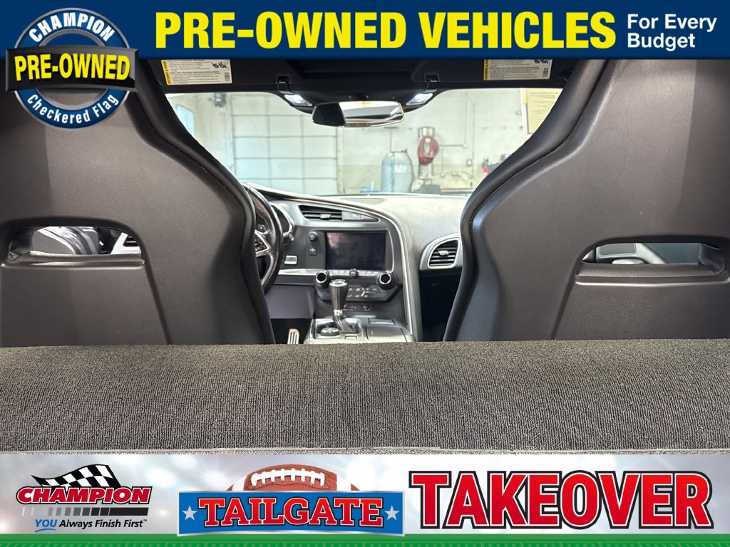 Used 2019 Chevrolet Corvette Stingray Coupe w/ 1LT RWD image 17