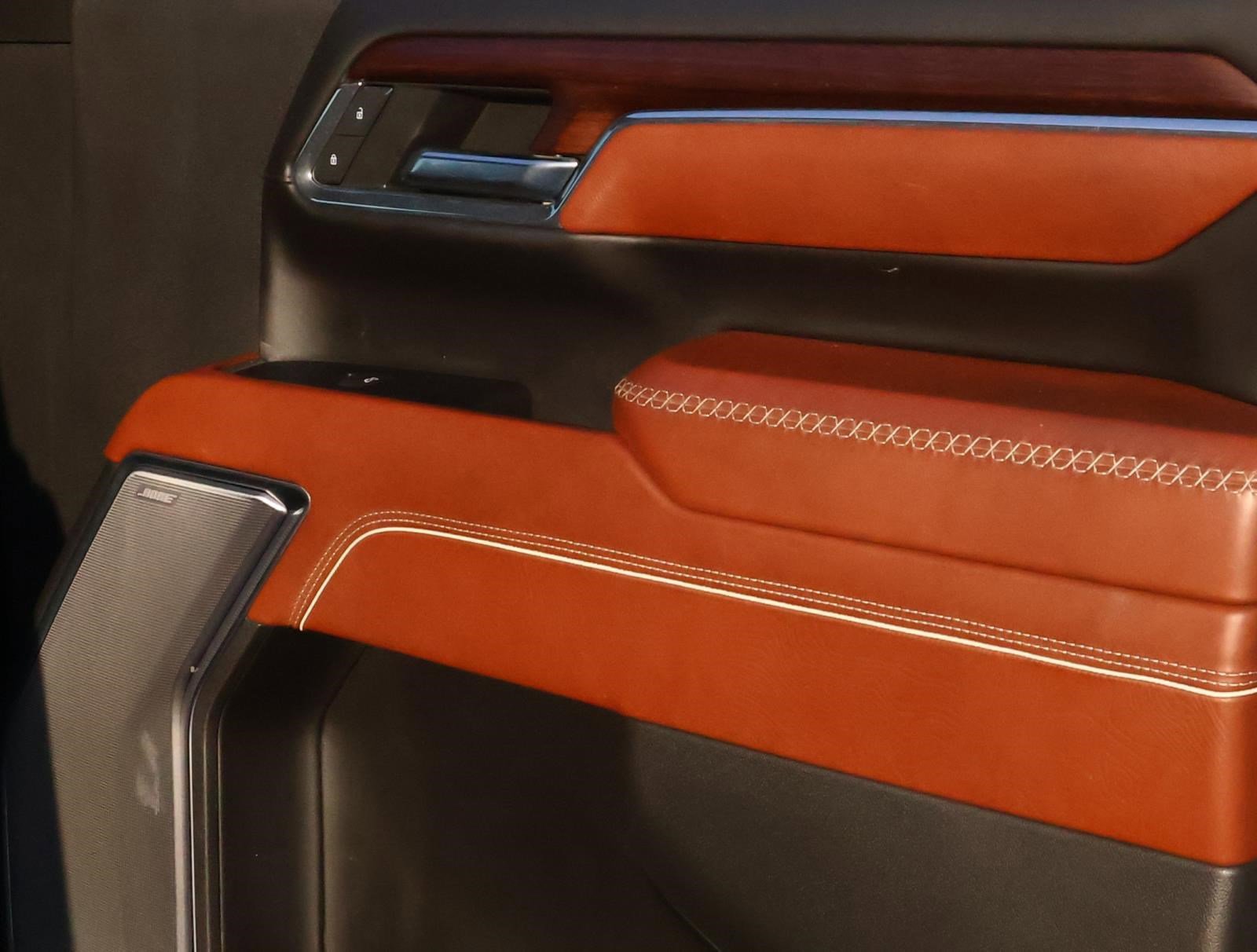 Used 2024 GMC Sierra 3500 Denali Ultimate image 18