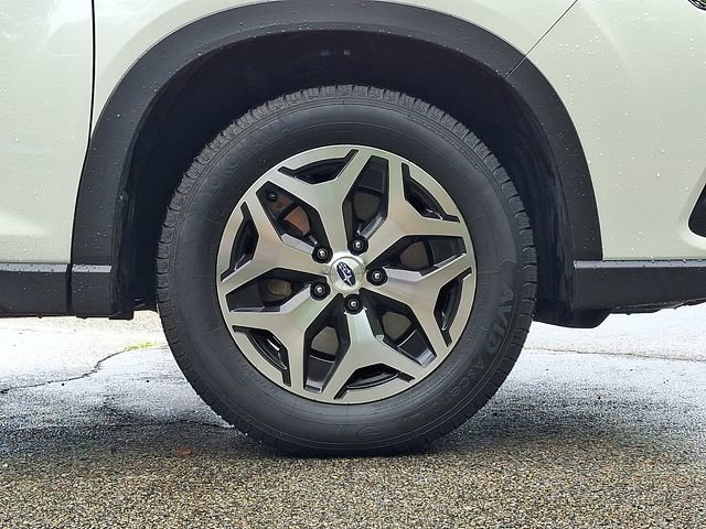 Used 2023 Subaru Forester Premium AWD/4WD image 8
