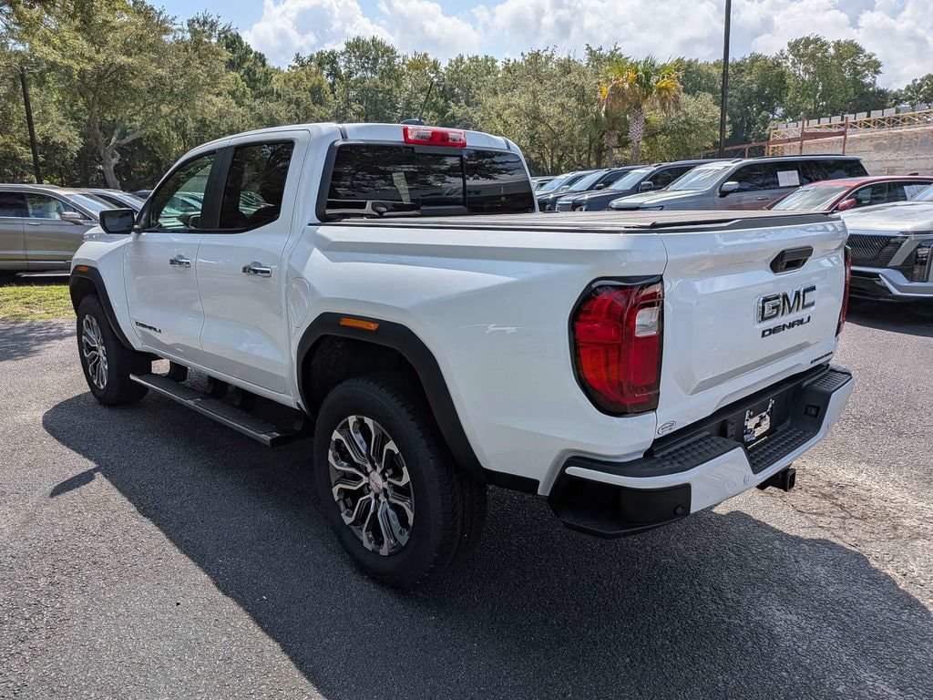 New 2026 GMC Canyon Denali w/ LPO, Black Badging Package AWD/4WD image 6