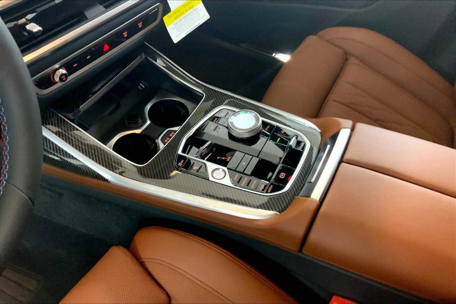 New 2026 BMW X7 M60i image 7