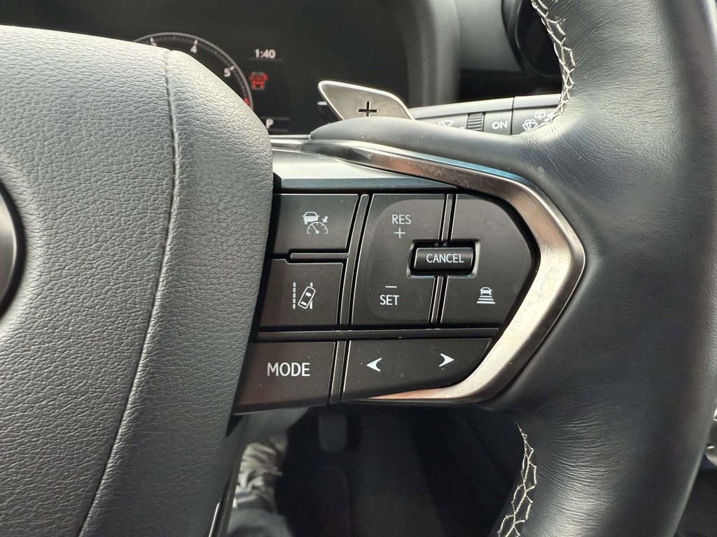 Used 2022 Lexus LX 600 4WD w/ Appearance Package image 21