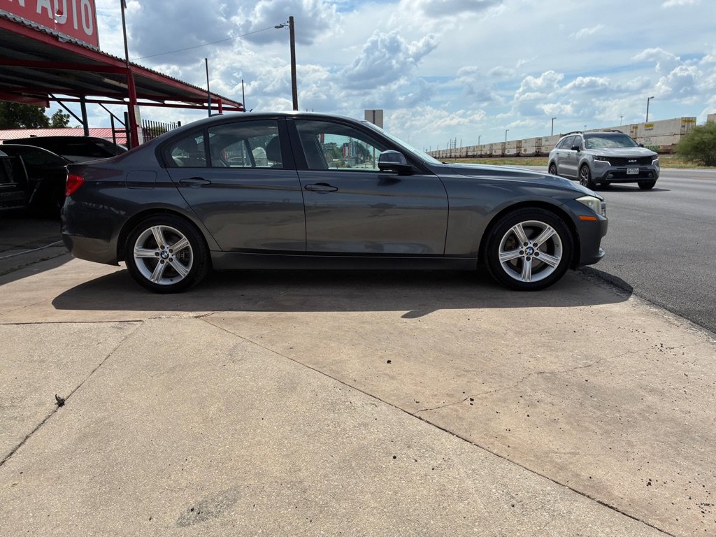 Used 2014 BMW 328i xDrive Sedan AWD/4WD image 13