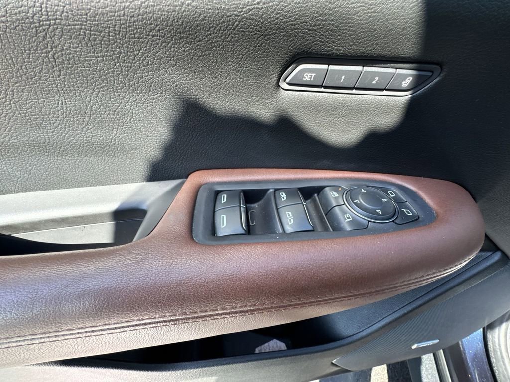 Used 2021 Cadillac XT5 Premium Luxury image 13