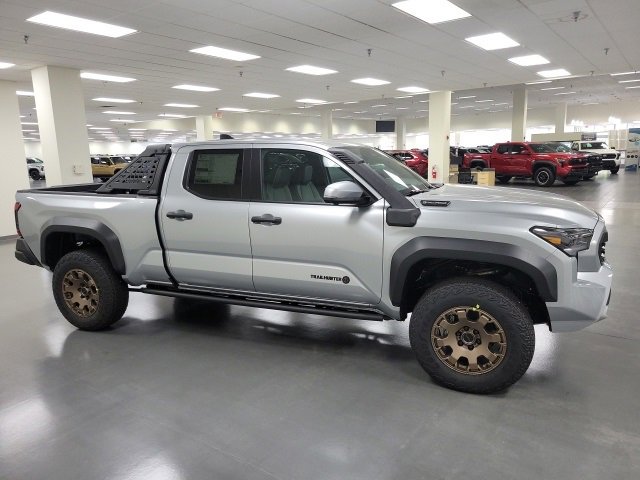New 2025 Toyota Tacoma 4x4 Double Cab Hybrid image 6