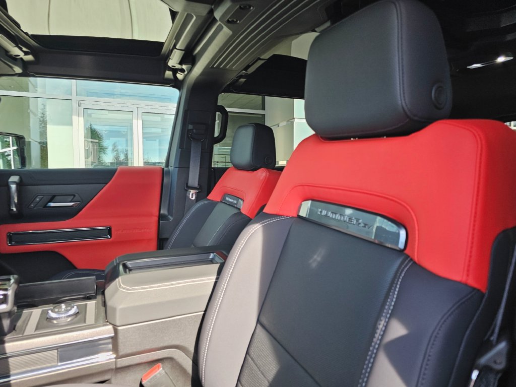 Used 2026 GMC Hummer EV 3X AWD/4WD image 26