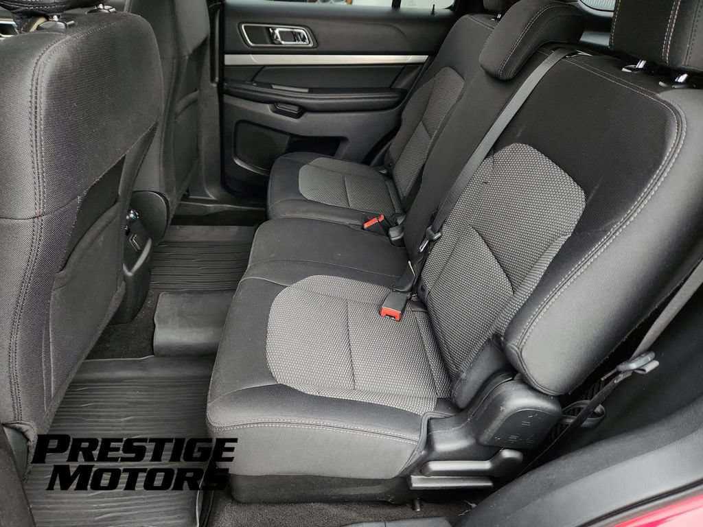 Used 2018 Ford Explorer XLT w/ Equipment Group 201A AWD/4WD image 20