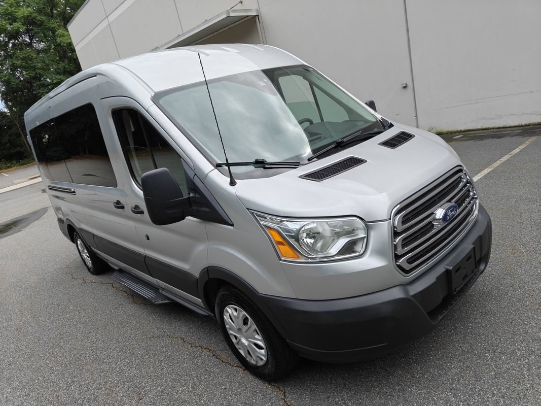 Used 2016 Ford Transit 350 XLT RWD image 31