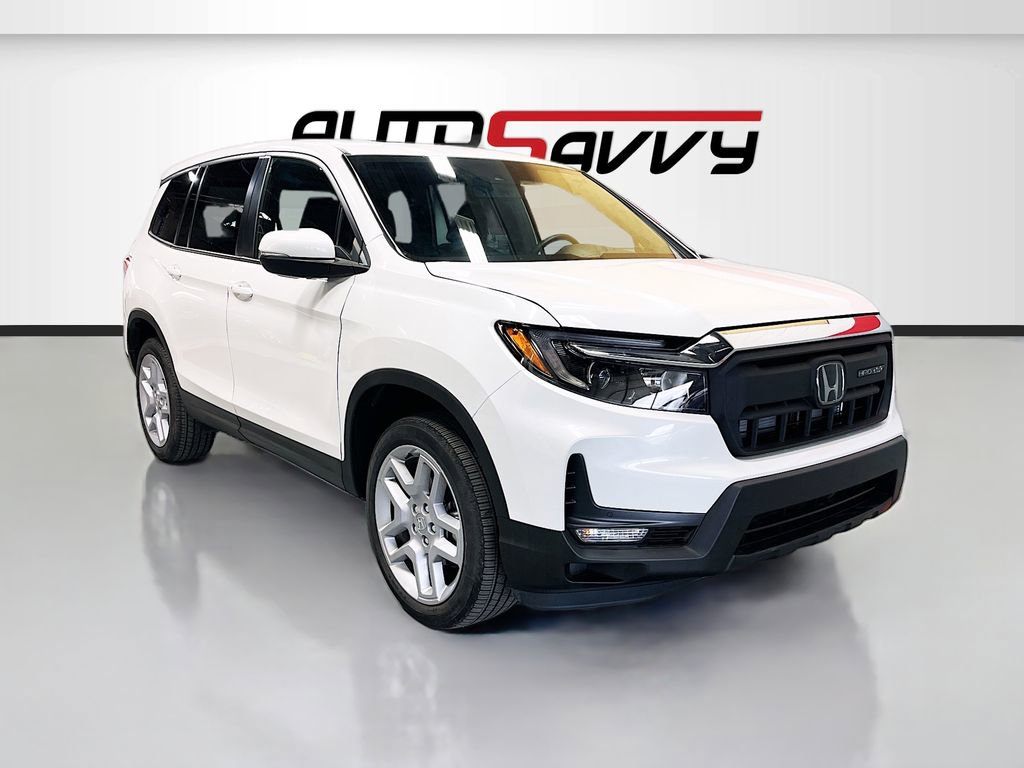 Used 2025 Honda Passport EX-L image 1