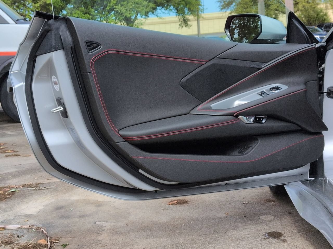 New 2026 Chevrolet Corvette E-Ray AWD/4WD image 8