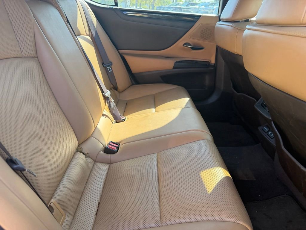 Used 2019 Lexus ES 350 w/ Accessory Package 2 FWD image 10