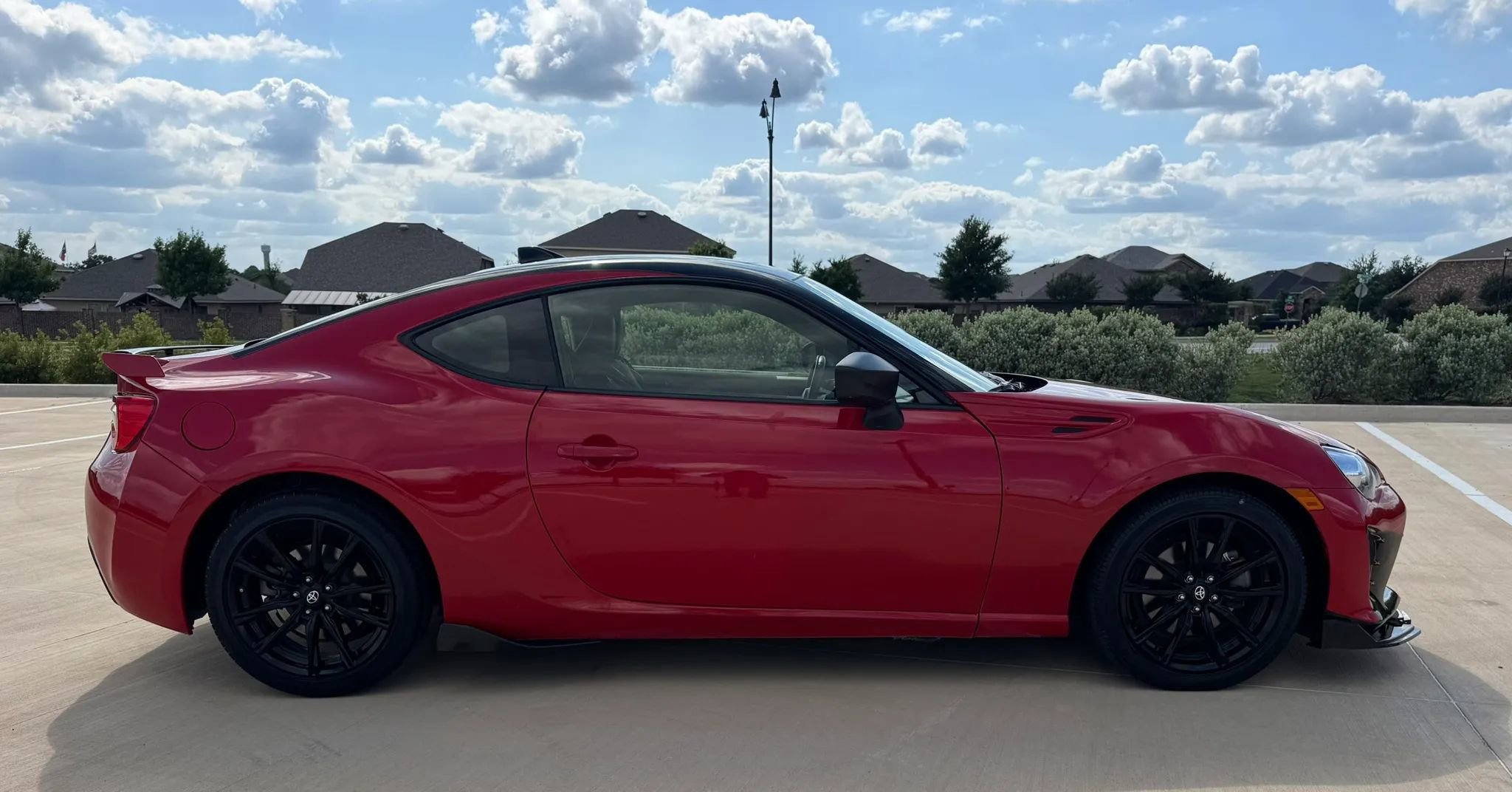 Used 2020 Toyota 86 RWD image 10