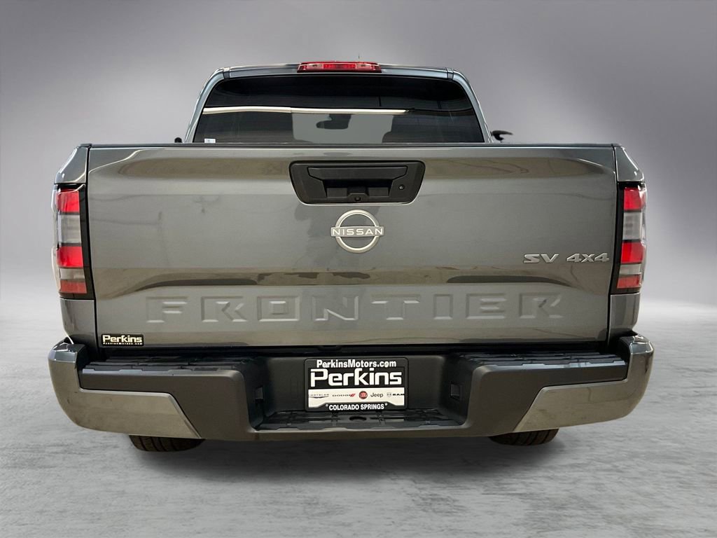 Used 2023 Nissan Frontier SV image 6