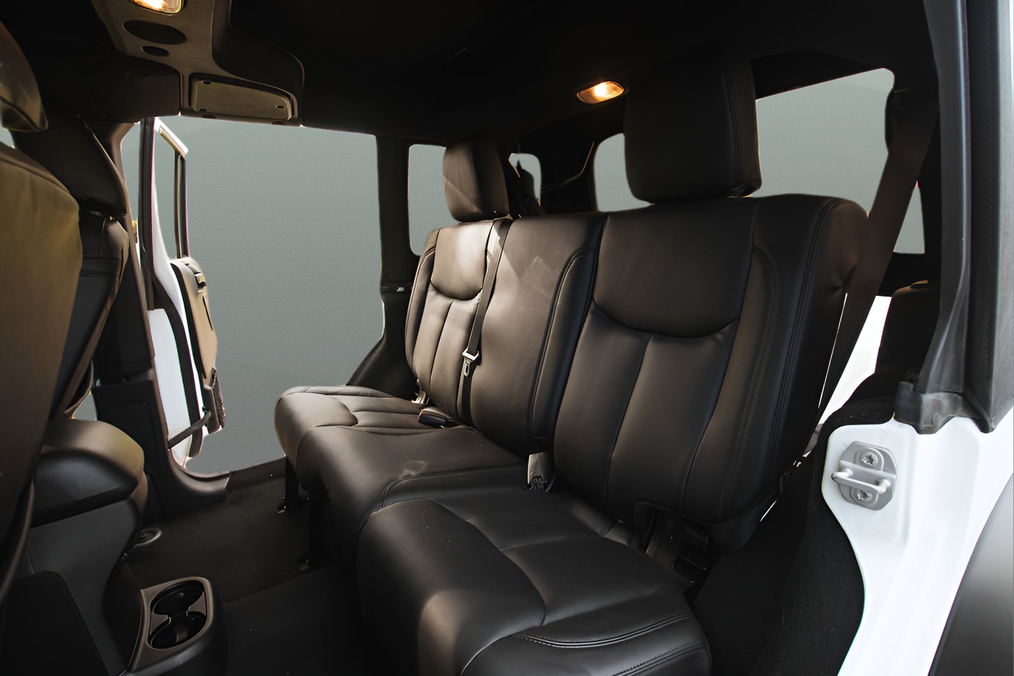 Used 2018 Jeep Wrangler Unlimited Sport S AWD/4WD image 18