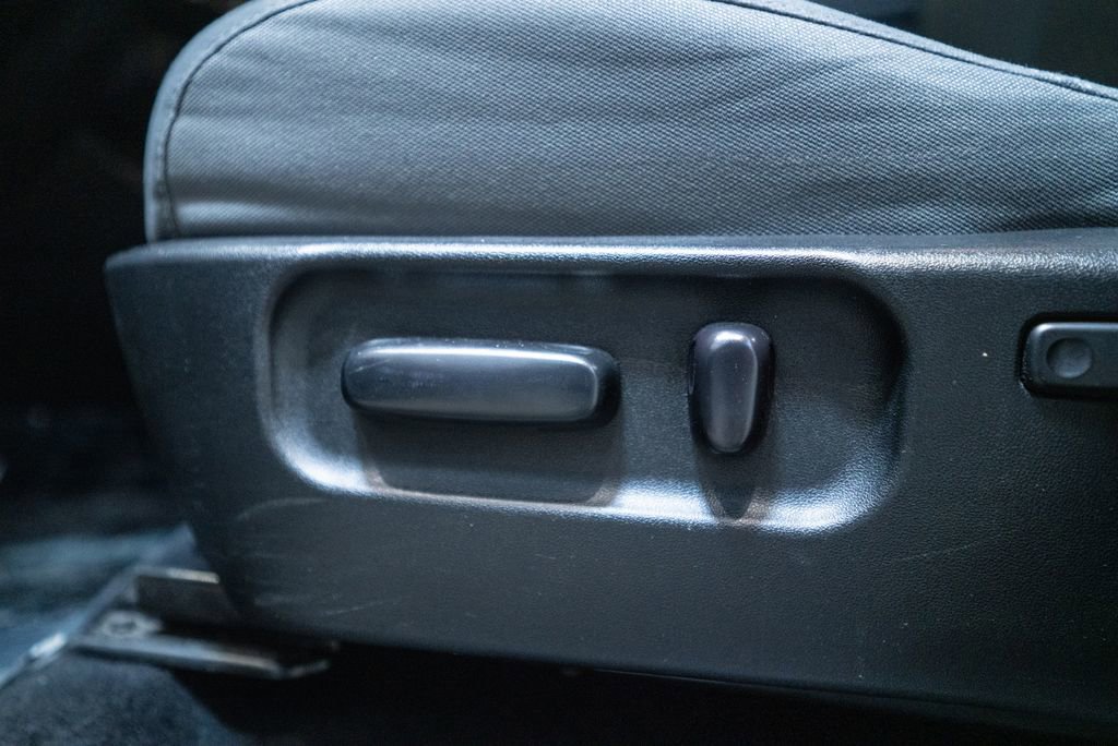 Used 2020 Toyota Tacoma SR5 w/ Blackout Package image 23