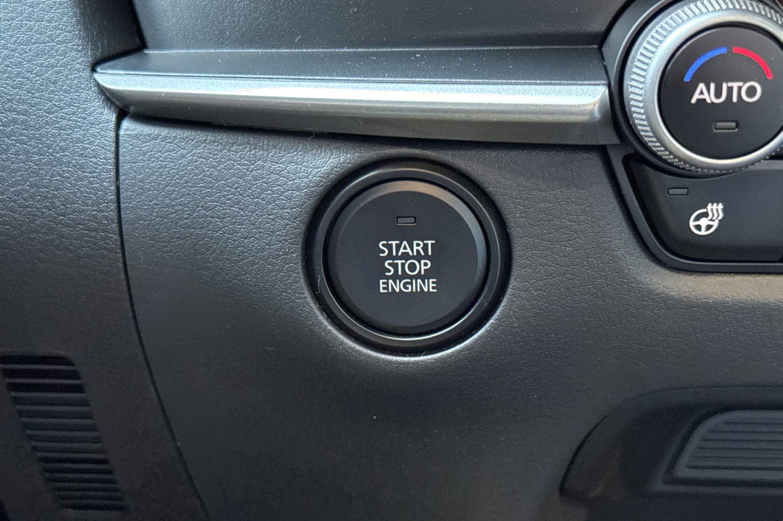 New 2026 MAZDA CX-30 Aire Edition image 25