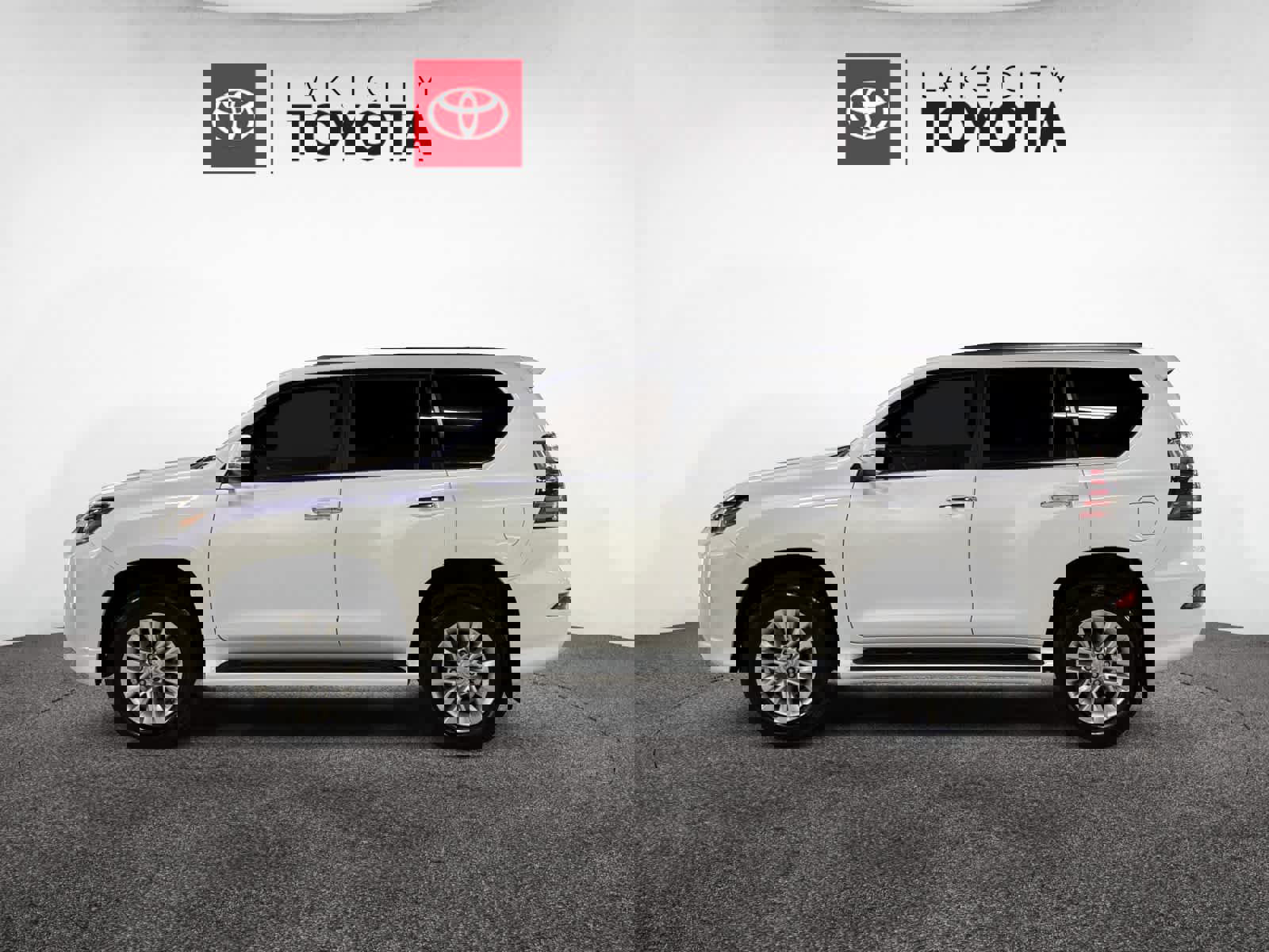 Used 2021 Lexus GX 460 Premium w/ Premium Package AWD/4WD image 3