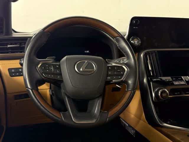 Used 2023 Lexus LX 600 4WD w/ Accessory Package (Z1) image 24