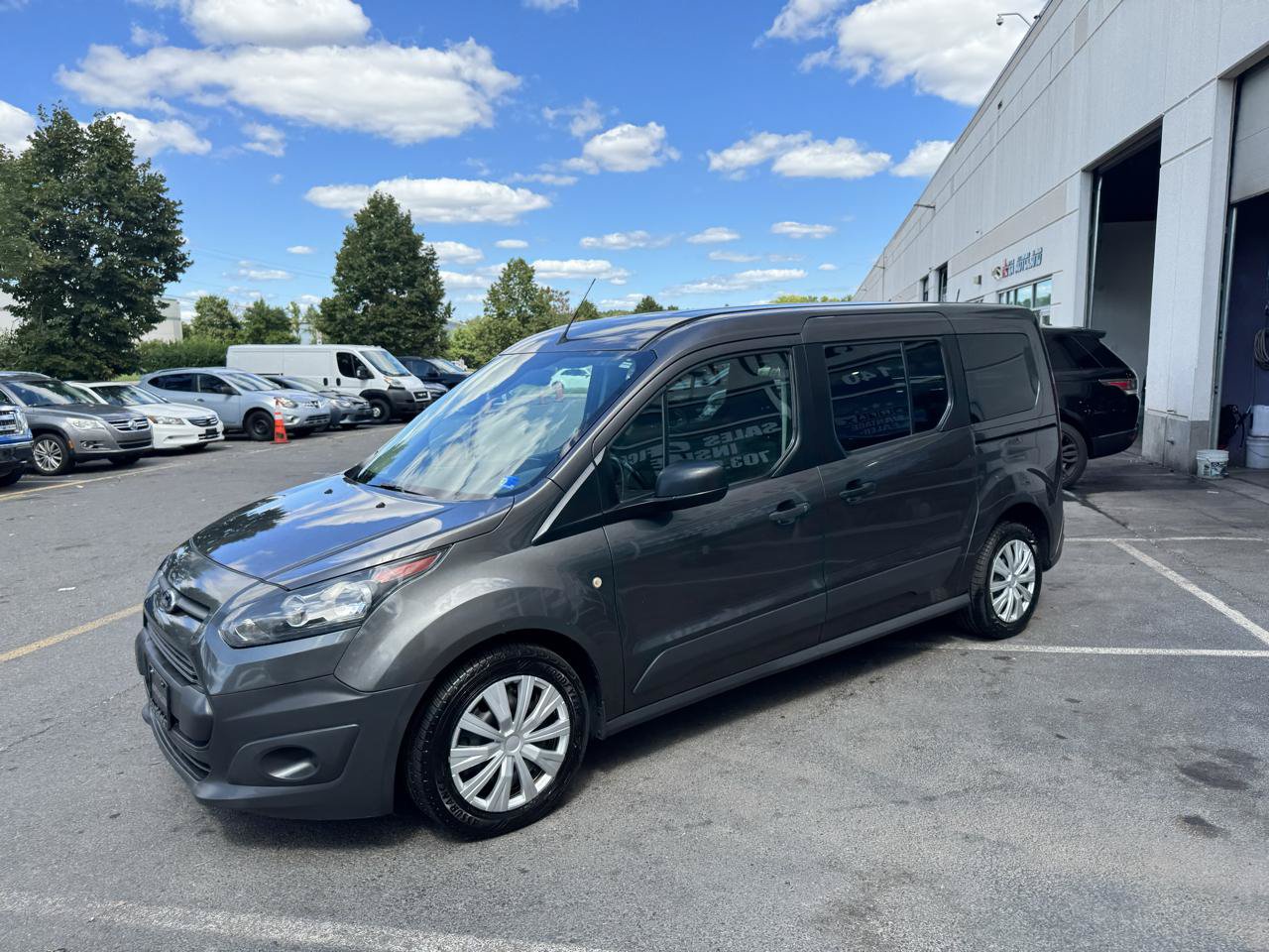 Used 2016 Ford Transit Connect XL FWD image 9
