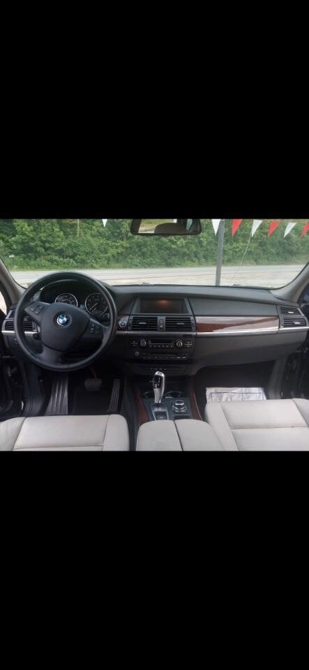 Used 2012 BMW X5 xDrive35i image 4