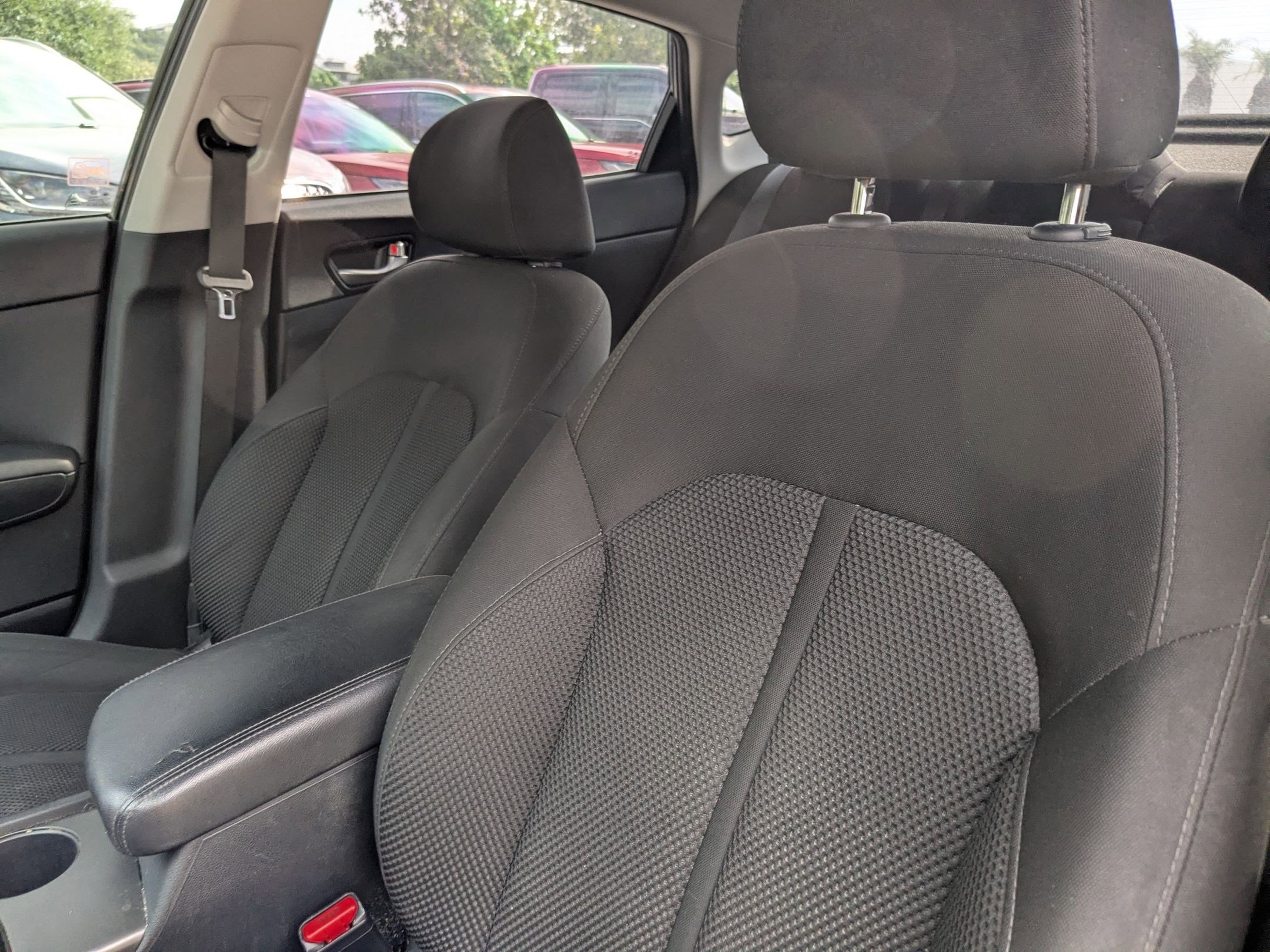 Used 2019 Kia Optima LX FWD image 12
