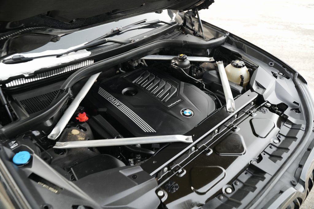 Used 2020 BMW X7 xDrive40i w/ Luxury Seating Package image 51