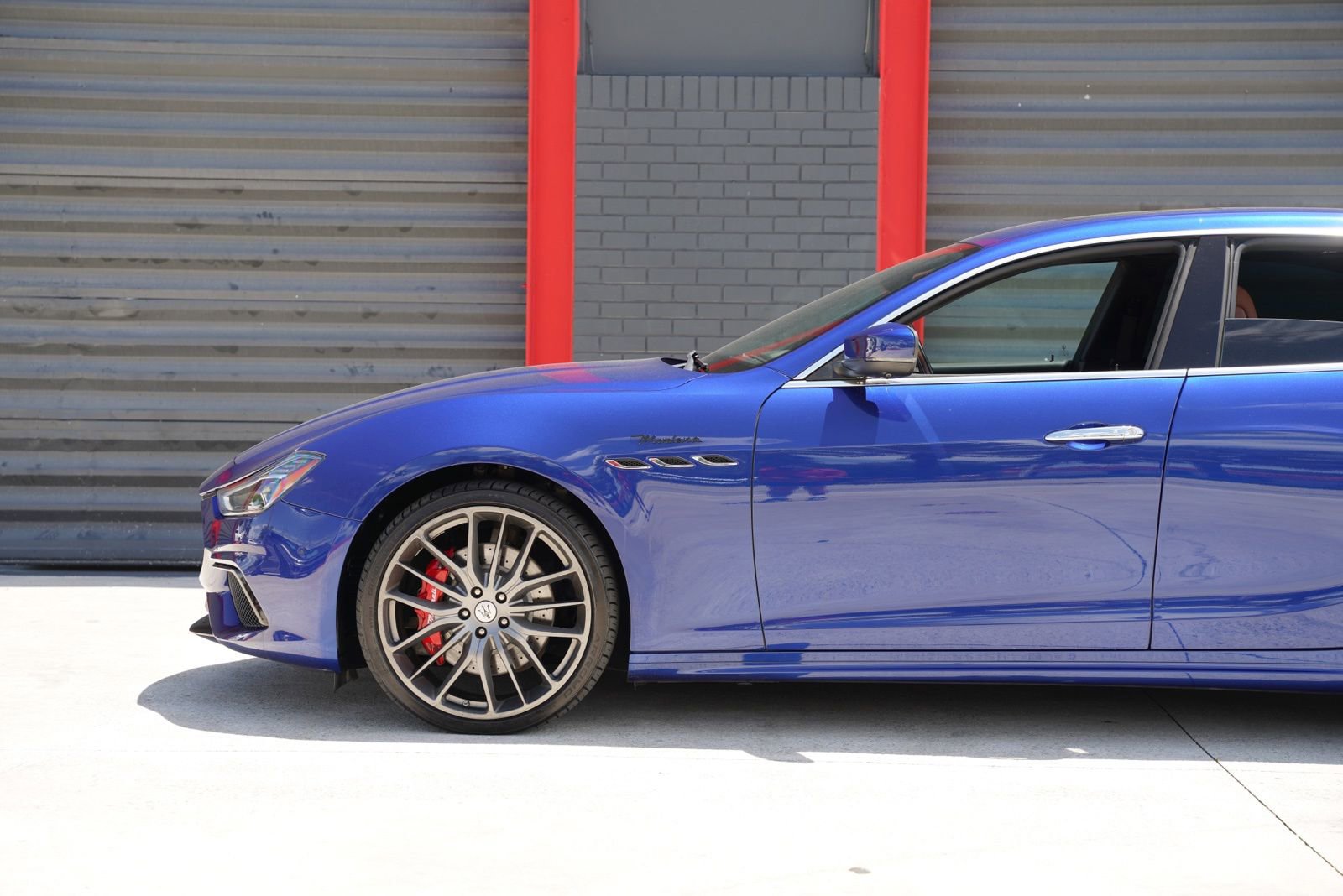 Used 2022 Maserati Ghibli Modena Q4 AWD/4WD image 6