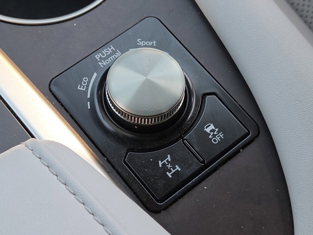 Used 2021 Lexus RX 350 350 w/ Premium Package image 17