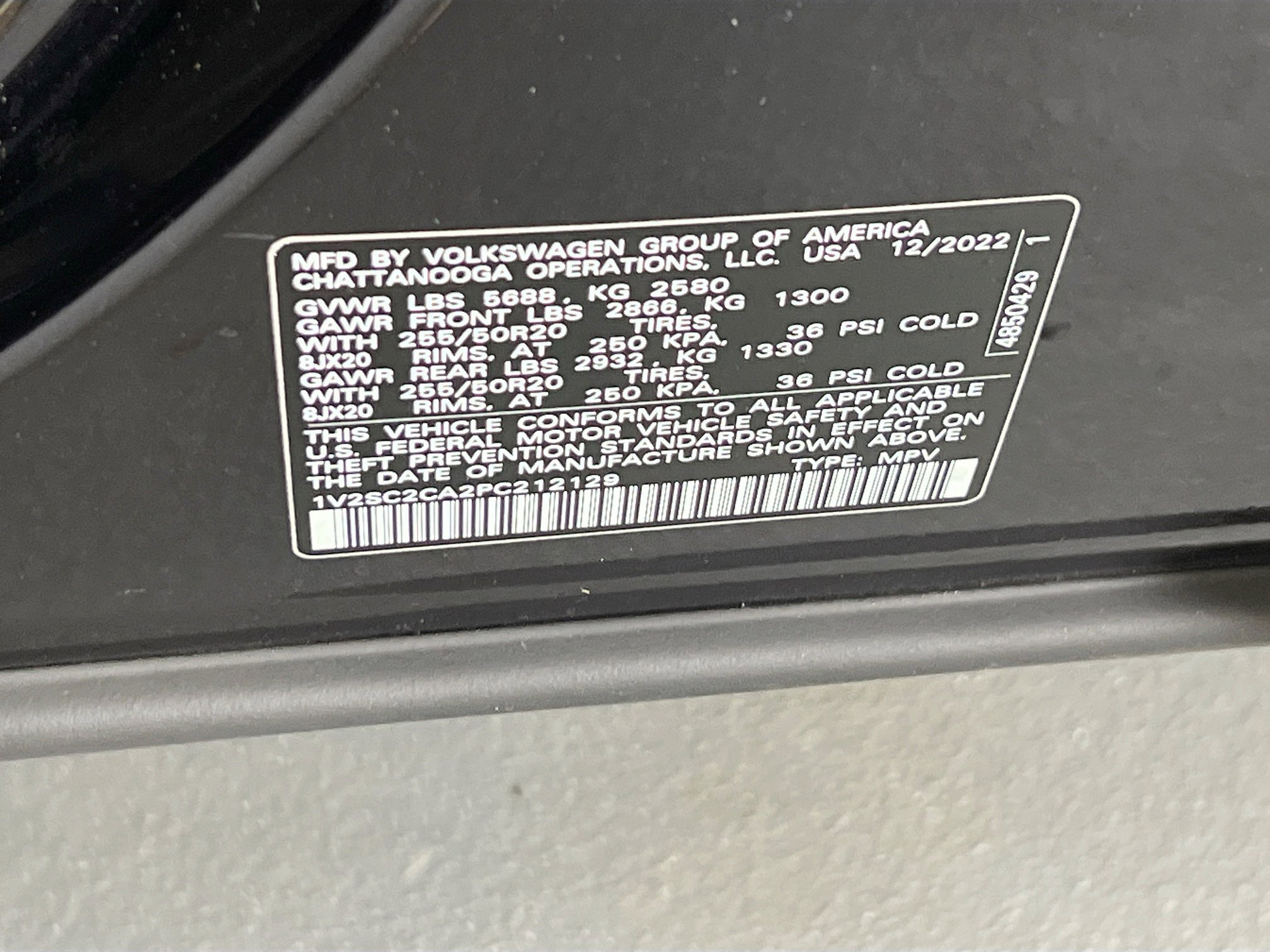 Used 2023 Volkswagen Atlas Cross Sport SEL R-Line image 32